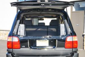 «Новый» Lexus LX470 выставили на продажу за $129 тысяч