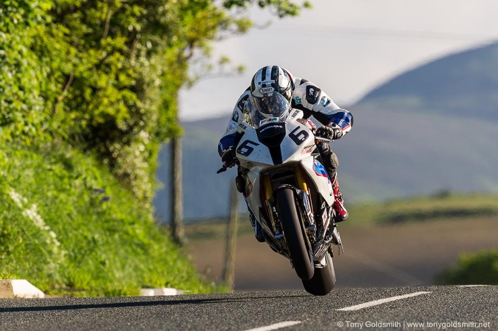 Майкл Данлоп подписал контракт с Tyco BMW