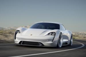 Экспресс-зарядка электрокара Porsche будет сопоставима по цене с бензином