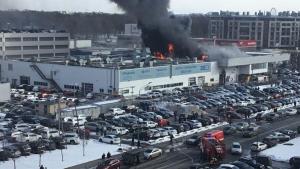 В Петербурге загорелся автосалон Нyundai