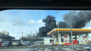 В Петербурге загорелся автосалон Нyundai