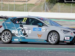 Джон Филиппи показал лучшее время на предсезнных тестах WTCR в Барселоне