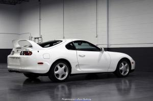 Toyota Supra 1994 года выпуска продали на аукционе за $80 тысяч