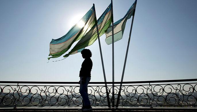 В Узбекистане восемь человек погибли в аварии