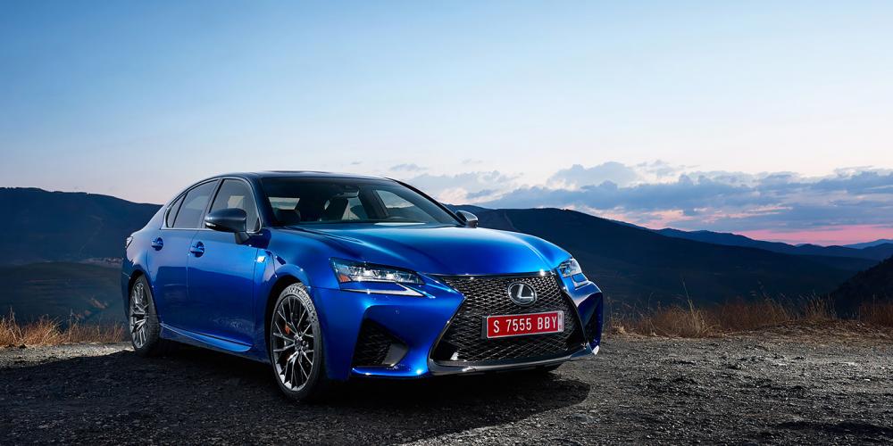 Lexus отзывает более 100 автомобилей в России

