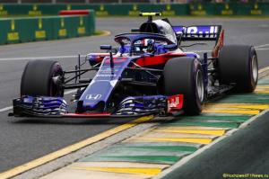 Гонщики Toro Rosso получат новую турбину и MGU-H