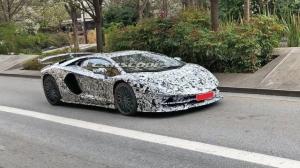 Суперкар Lamborghini Aventador SVJ будет 800-сильным