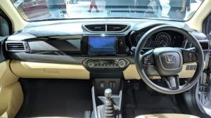 На рынок выходит новый «бюджетник» Honda Amaze