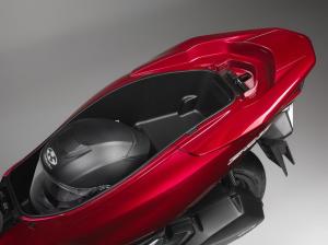 Новые скутеры Honda PCX125 (Европа) и Honda PCX150 (США)
