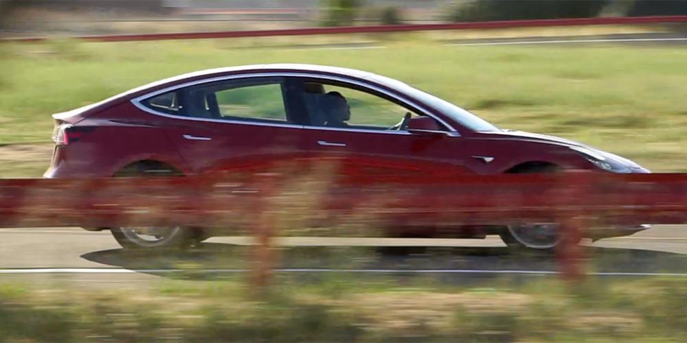 Tesla приступила к тестам спортивной версии самой доступной модели
