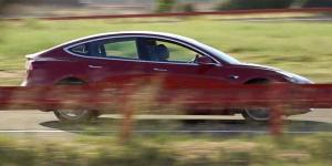 Tesla приступила к тестам спортивной версии самой доступной модели
