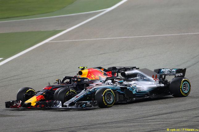 Двойной сход для Red Bull Racing