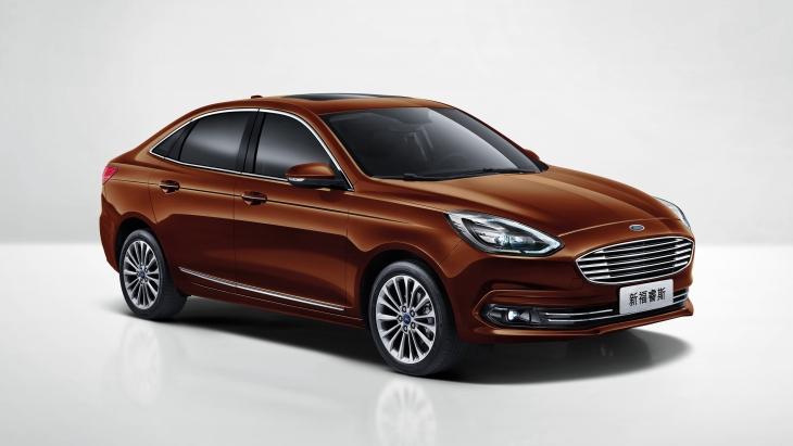Обновлённый седан Ford Escort дебютировал в Китае