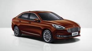 Обновлённый седан Ford Escort дебютировал в Китае
