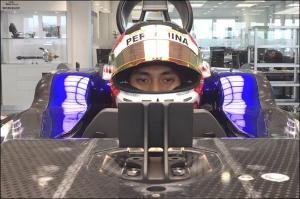 Шон Гелаэль прошел подгонку сиденья в Toro Rosso