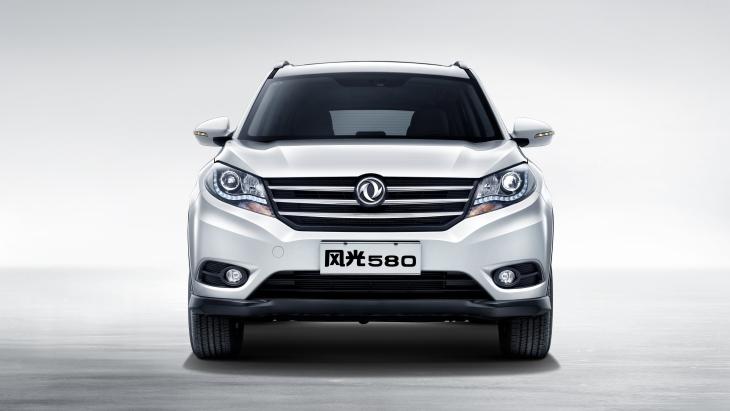 Dongfeng предложит россиянам два новых кроссовера