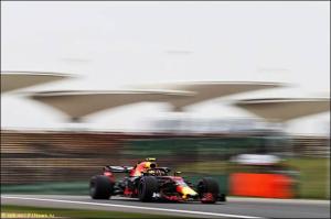 Риккардо: Надеюсь, мы поборемся с Ferrari и Mercedes