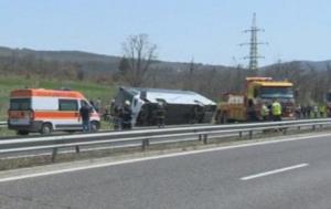 В Болгарии в ДТП с автобусом погибли шесть человек и пострадали 20