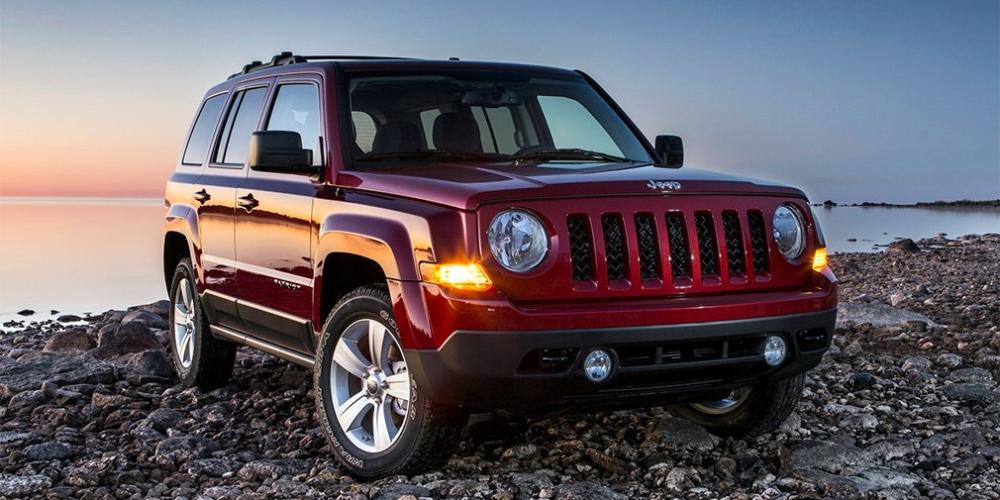 Jeep отзывает 480 автомобилей в России