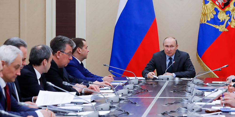 Владимир Путин назвал газомоторное топливо приоритетным для России