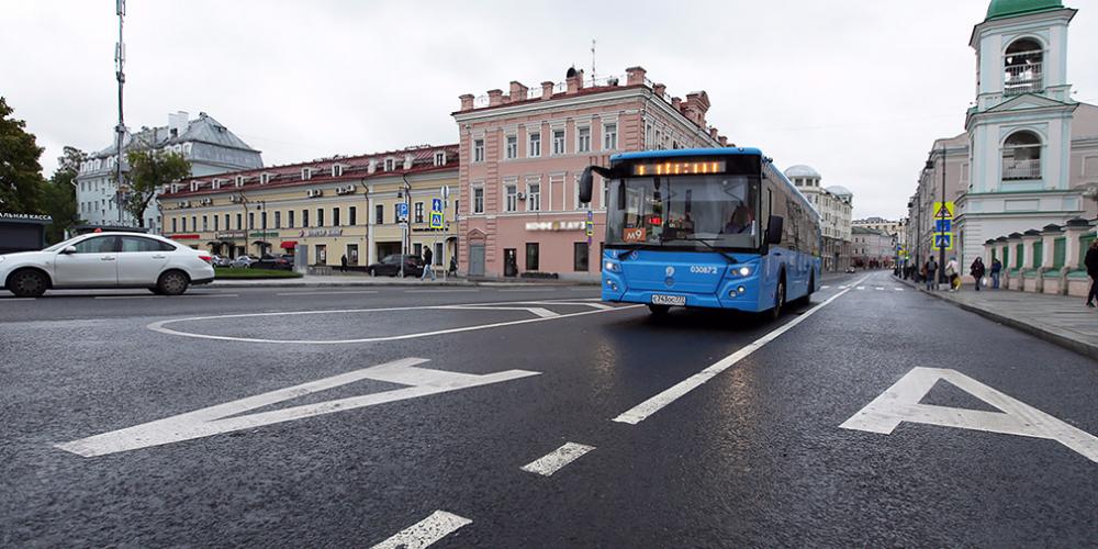 Власти рассказали, кому разрешат ездить по выделенкам
