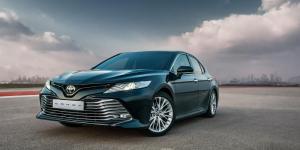 Toyota начала российские продажи новой Camry