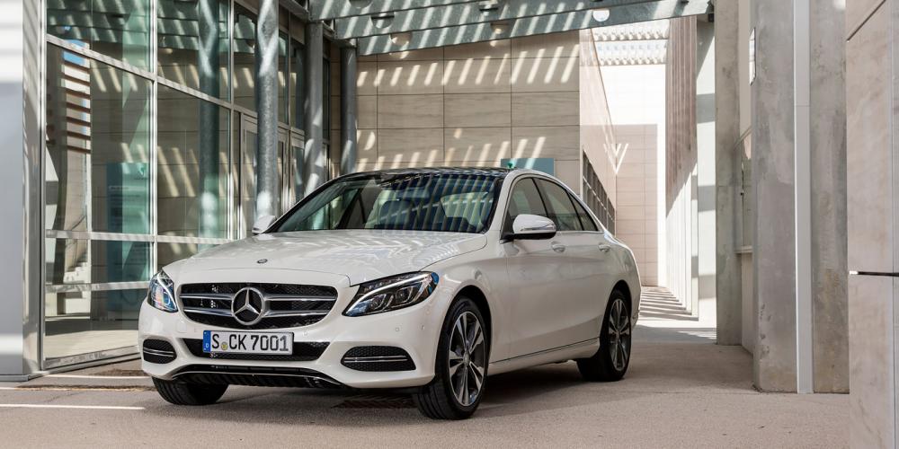 Mercedes объявил об отзыве почти 25 тысяч автомобилей в России