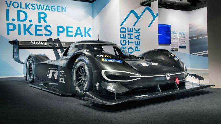 VW рассекретил гоночный электрокар I.D. R Pikes Peak
