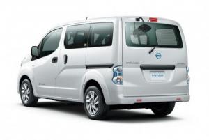 Электрический фургон Nissan получил батарею от нового Leaf 2018