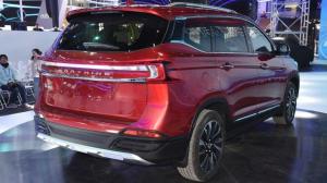 Компания Dongfeng представила две новинки