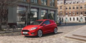 Ford Fiesta превратили в развозной фургон