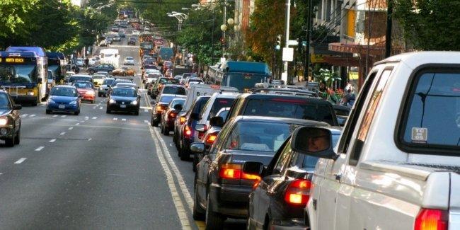 Правительство представило новую дорожную программу