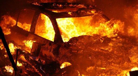 Авто врезалось в здание в Костанайской области: водитель погиб