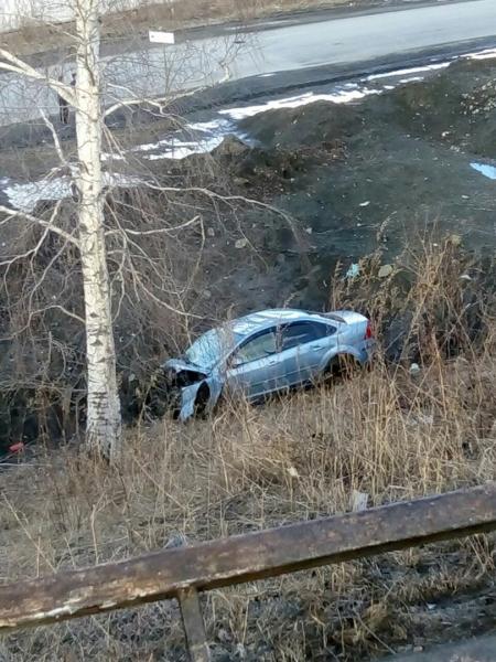 На Урале в ДТП погибли два человека и пострадали трое