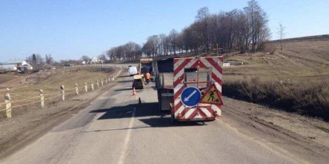 На Луганщине восстанавливают дороги государственного значения