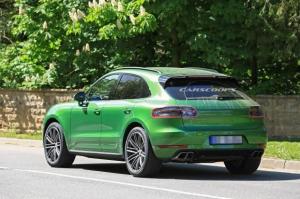 Обновленный Porsche Macan сфотографировали без камуфляжа