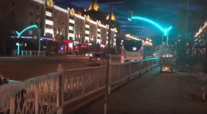 Светофоры с подсветкой начали устанавливать в Астане