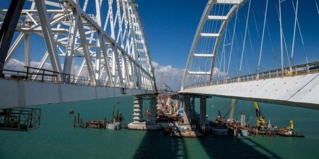 Против голландцев возбудили дело из-за Крымского моста
