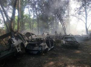 Невероятный пожар в Киеве - сгорело сразу 50 автомобилей