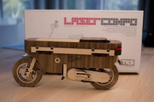 Деревянная моделька скутера Laser Compo
