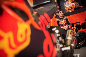 Мигель Оливейра подписал контракт с KTM Tech3 и другие новости KTM
