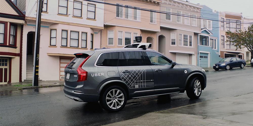 Uber обвинили в ошибке автопилота при смертельном наезде на человека

