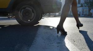 Машина сбила проститутку в Алматы 
