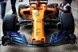 В McLaren подготовили необычный носовой обтекатель