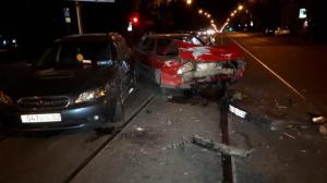 Ночное ДТП в Алматы: два человека в больнице