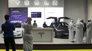 Топ-менеджер Tesla ушел к конкурентам на фоне очередной аварии