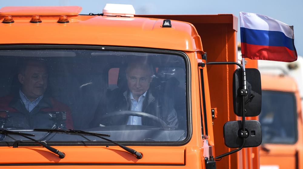 Песков ответил на вопрос о ремне безопасности Путина