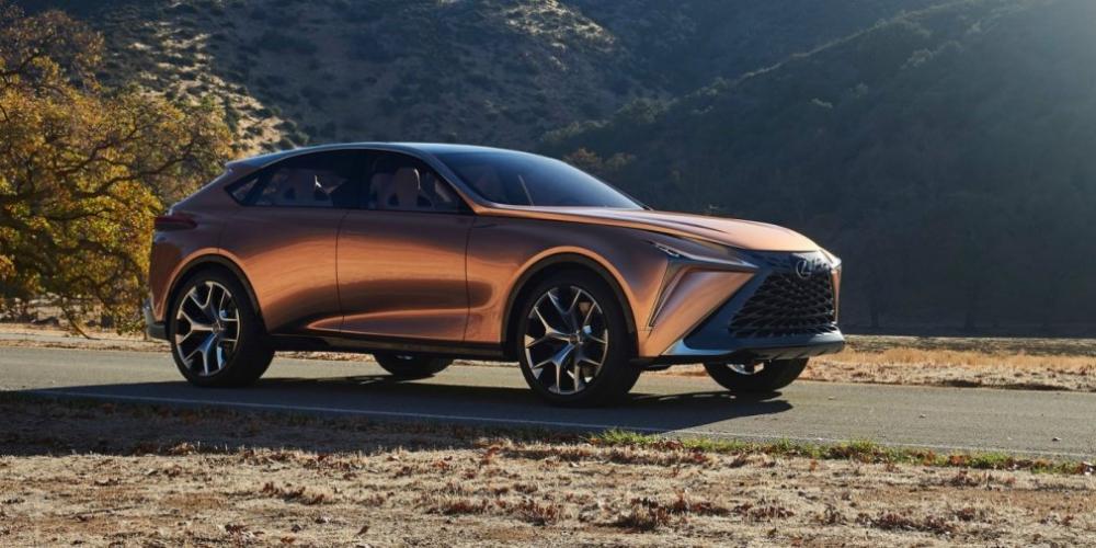 Lexus зарегистрировал название LQ для флагманского кроссовера