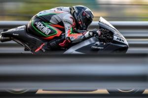 Команда Aprilia представит карбоновый маятник в ближайших гонках
