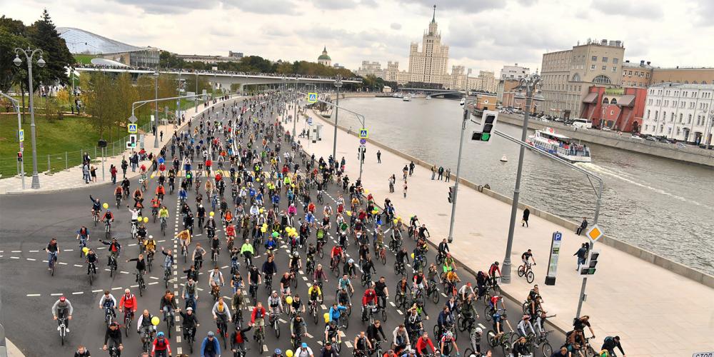 Московских автомобилистов предупредили о крупном велопараде